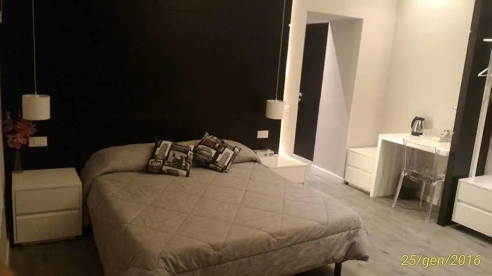 Dea Roma Inn Italy