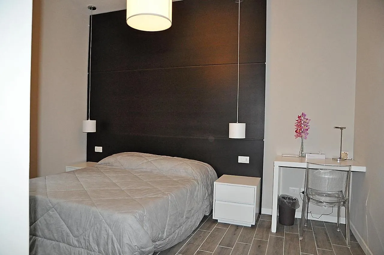 Dea Roma Inn Italy