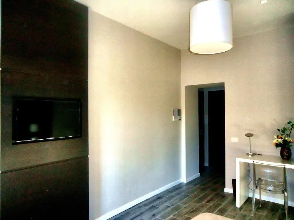 Dea Roma Inn Guest house