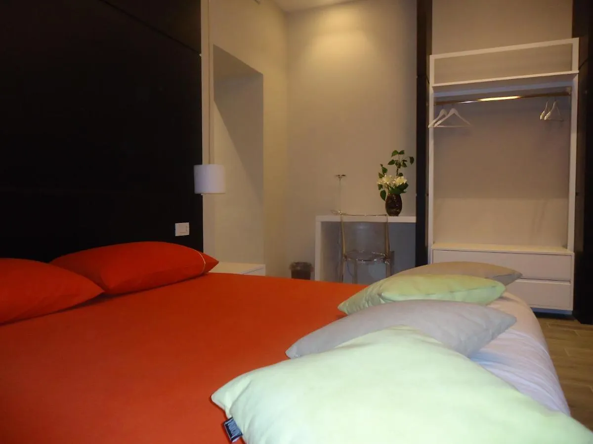 Dea Roma Inn Guest house