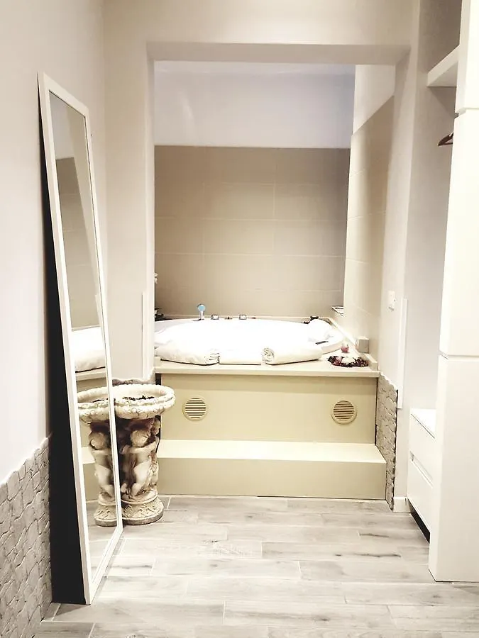 Dea Roma Inn Guest house