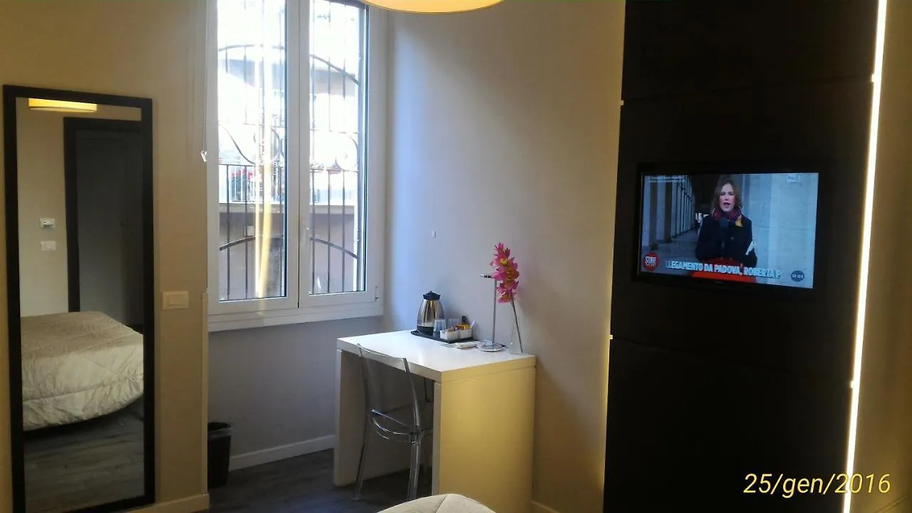 Dea Roma Inn 2*, Rome